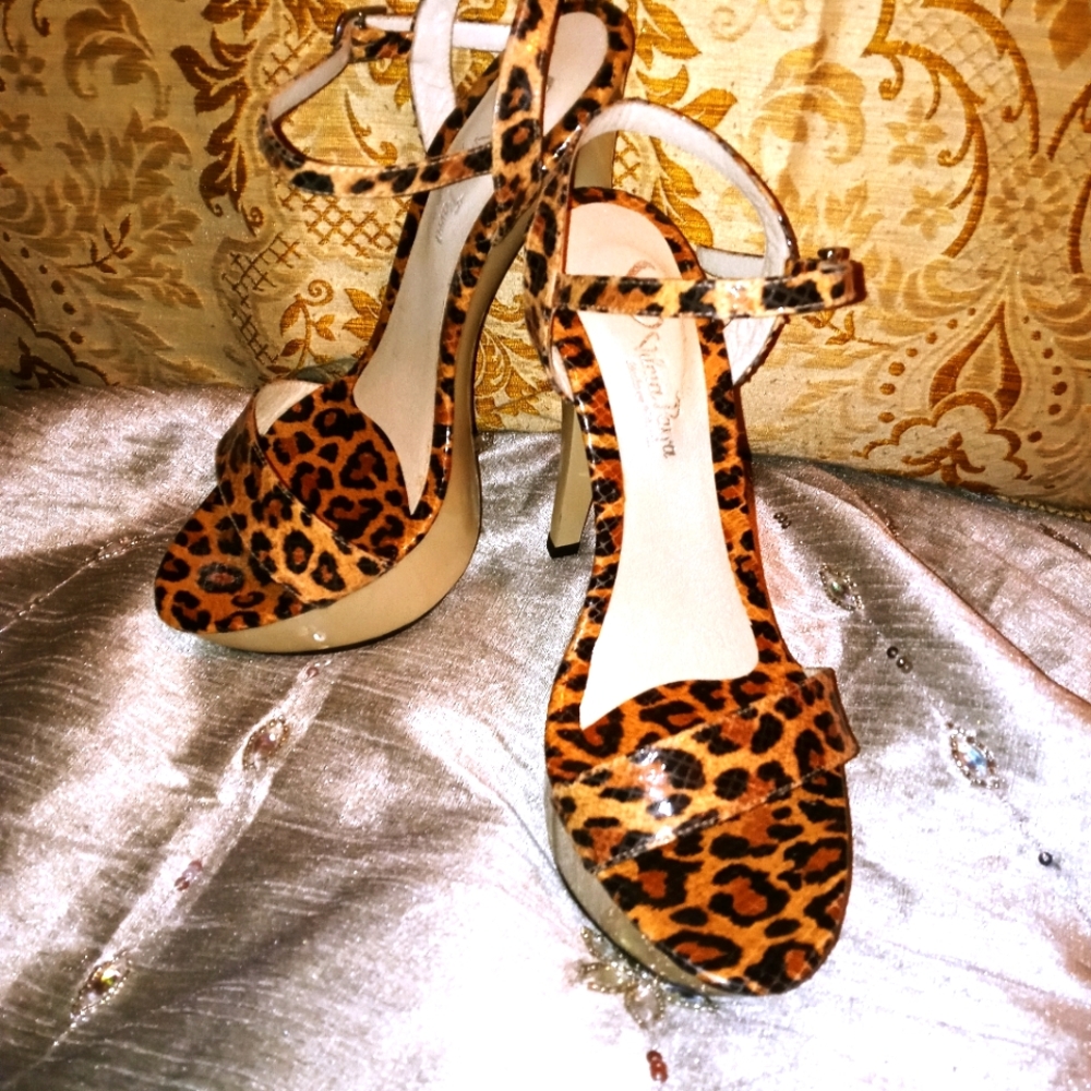 Stylish shoes